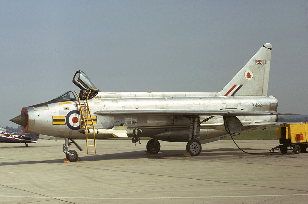 File:English Electric Lightning F1A, UK - Air Force  -  Wikimedia Commons