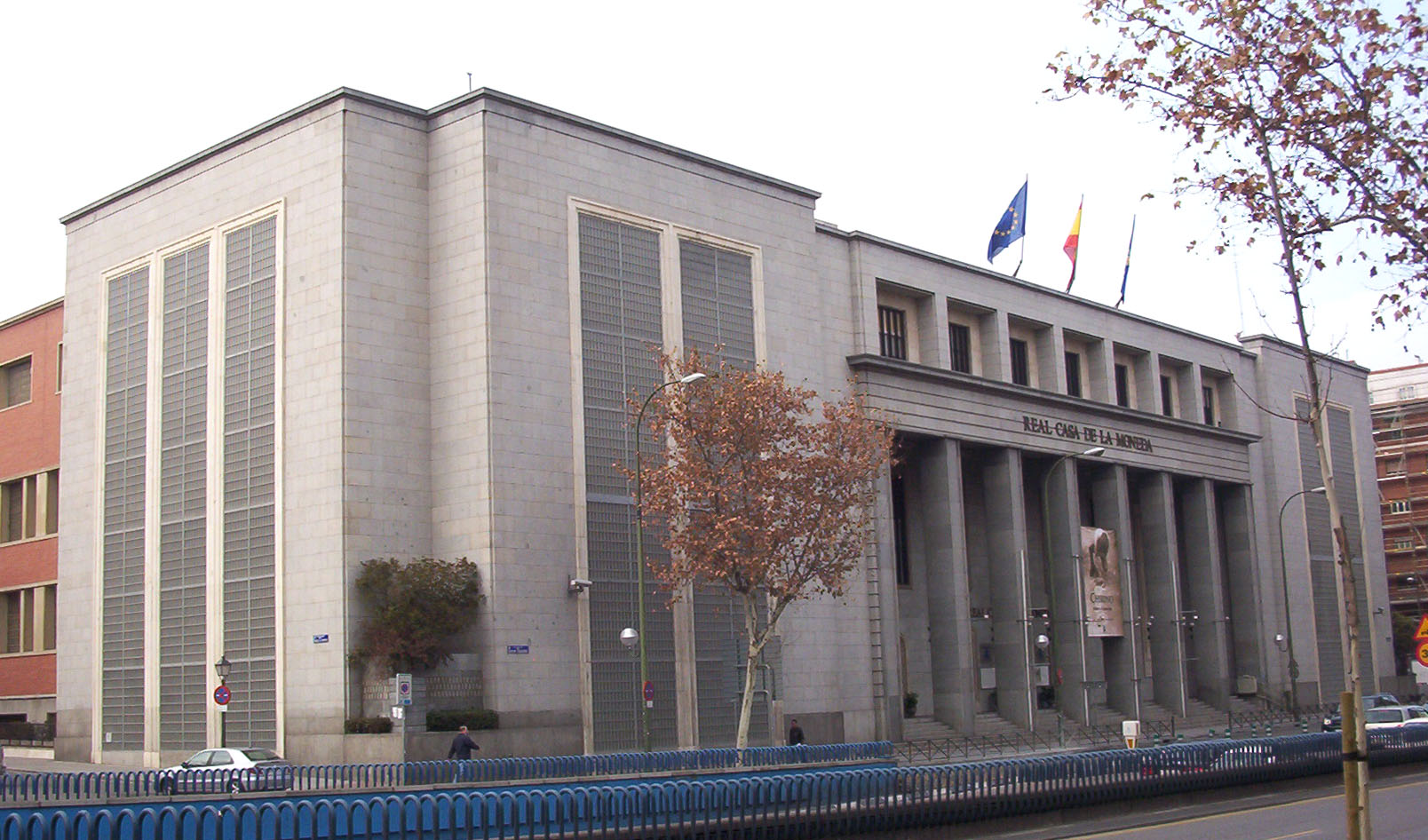 File:Fábrica Nacional de Moneda y Timbre - Real Casa de la Moneda - 01.jpg  - Wikipedia