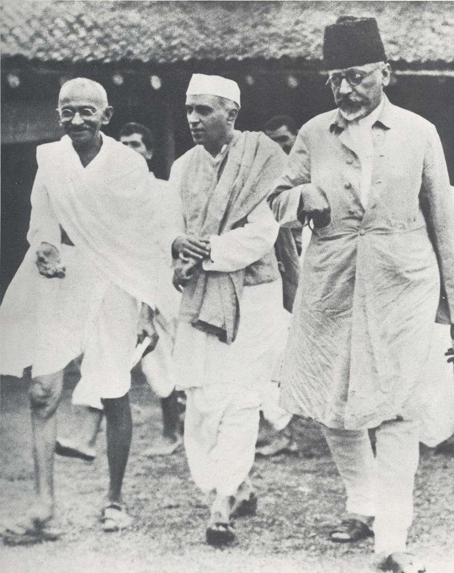 File:Jawaharlal Nehru with Mahatma Gandhi and Abul Kalam Azad ...