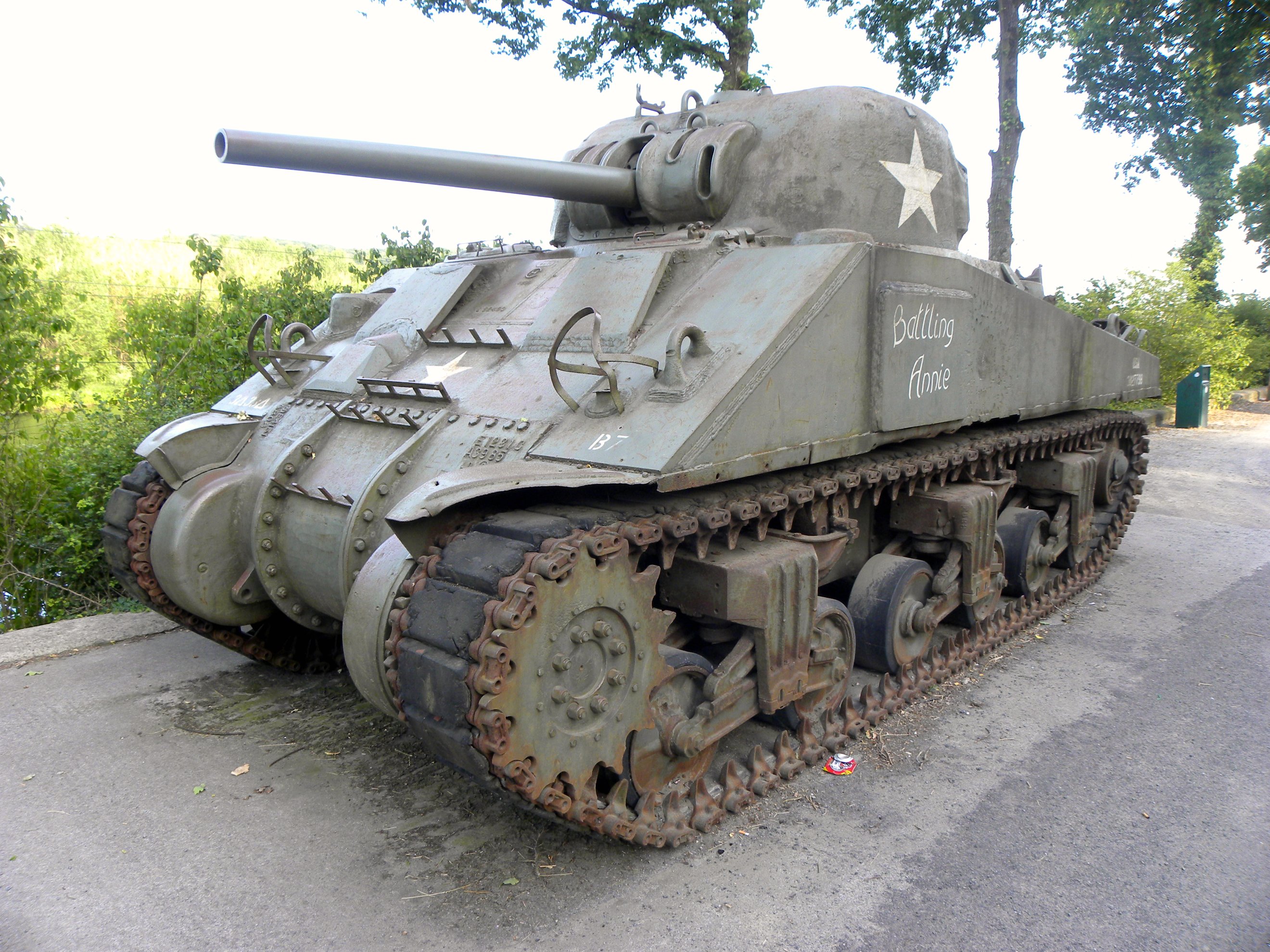 M4_Sherman_tank_Battling_Annie.jpg