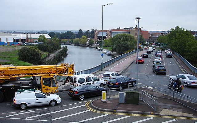 File:Medway roundabout, Maidstone - geograph.org.uk - 77390.jpg