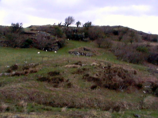 File:Ridge above Dolwyddelan Castle - geograph.org.uk - 165690.jpg