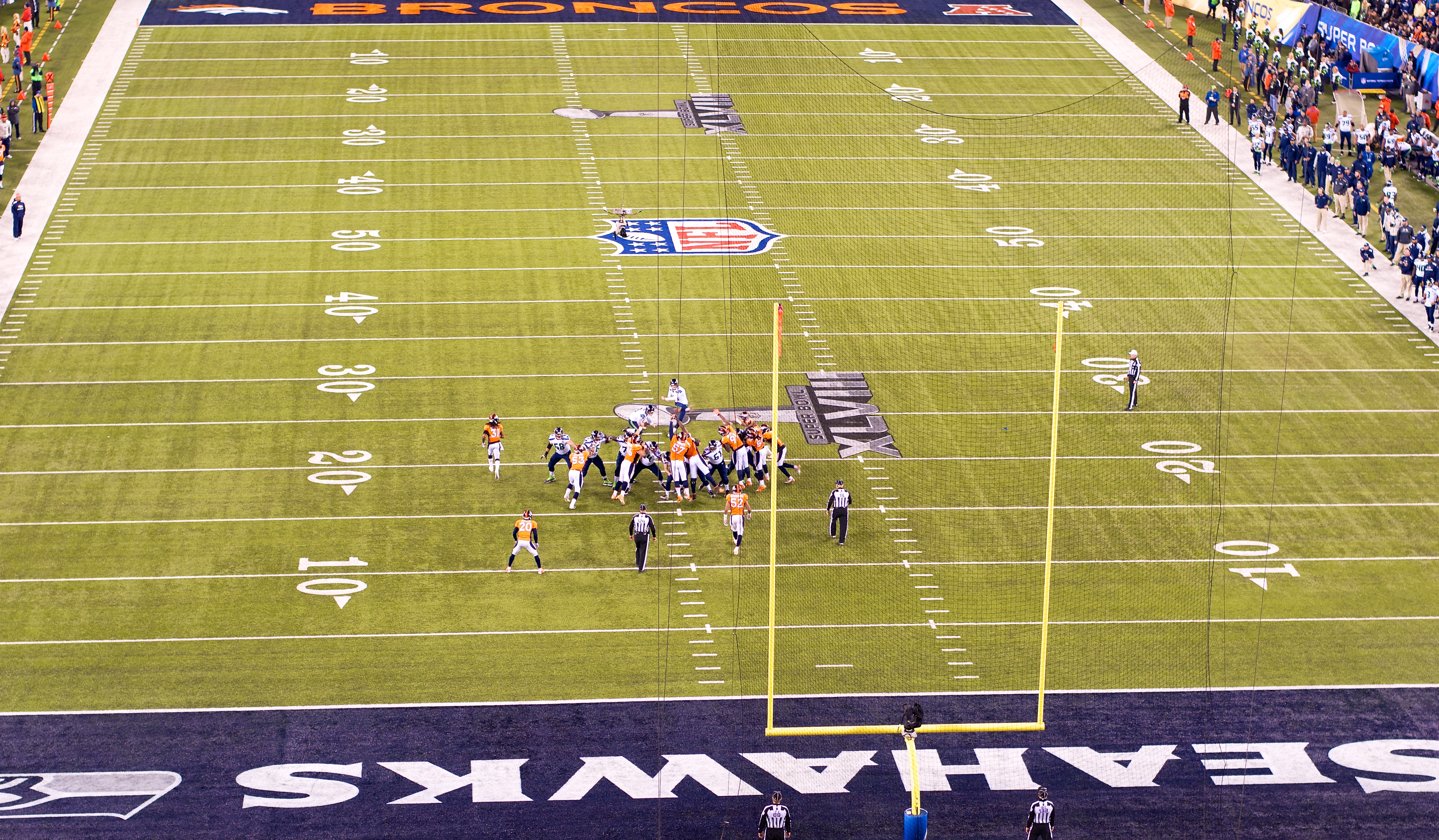 file-super-bowl-xlviii-kicking-jpg-wikimedia-commons