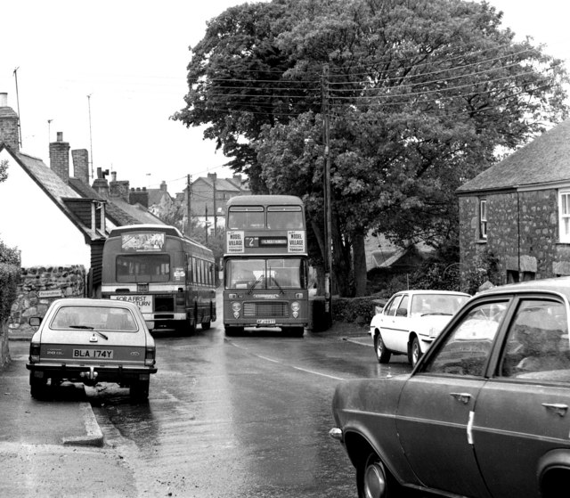 File:Tight squeeze in Goldsithney - geograph.org.uk - 632093.jpg