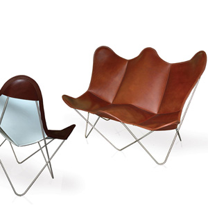 File:WEINBAUM Butterfly Twin Chair red dot Wikipedia.jpg