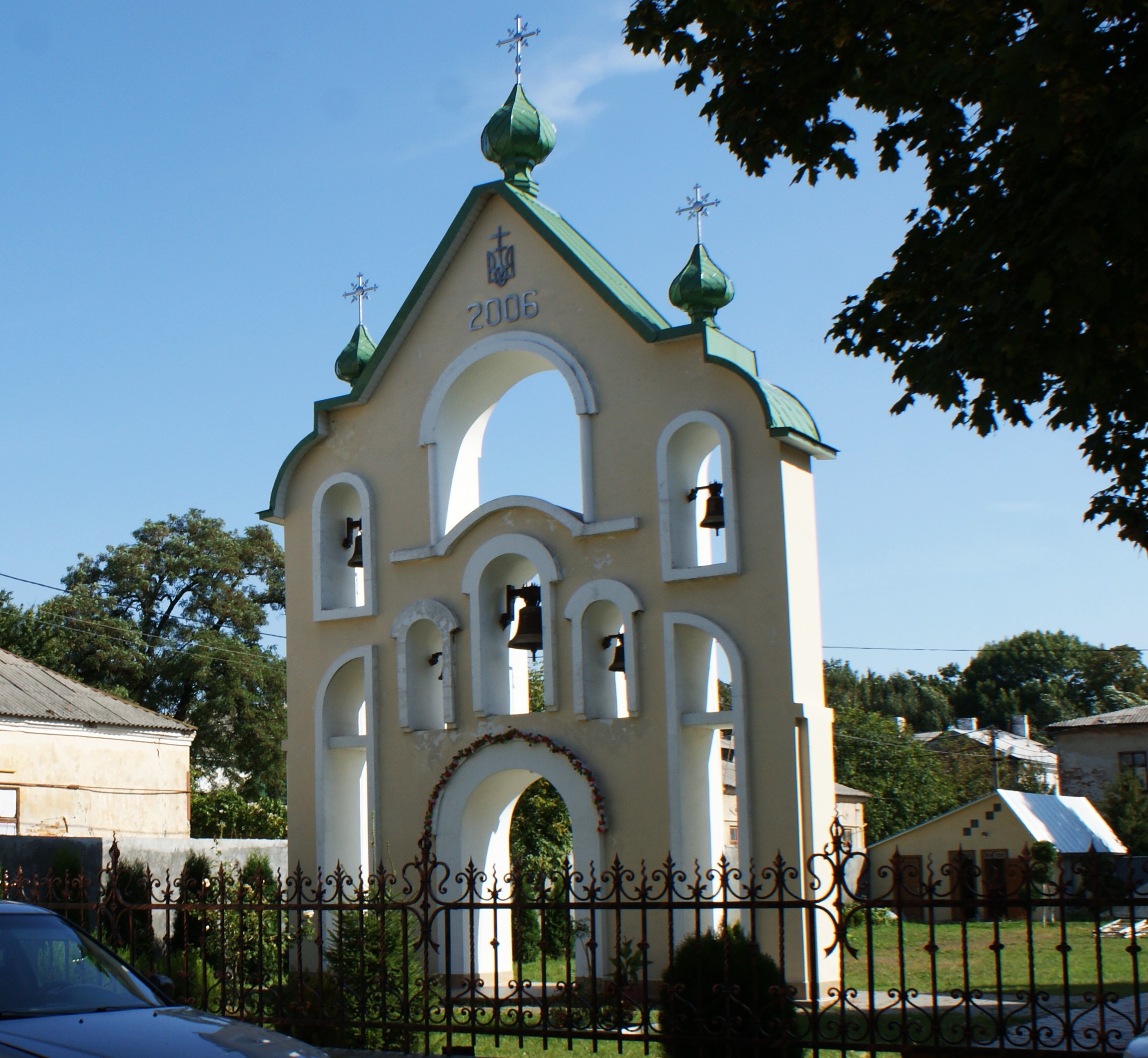 Великий Любень костел