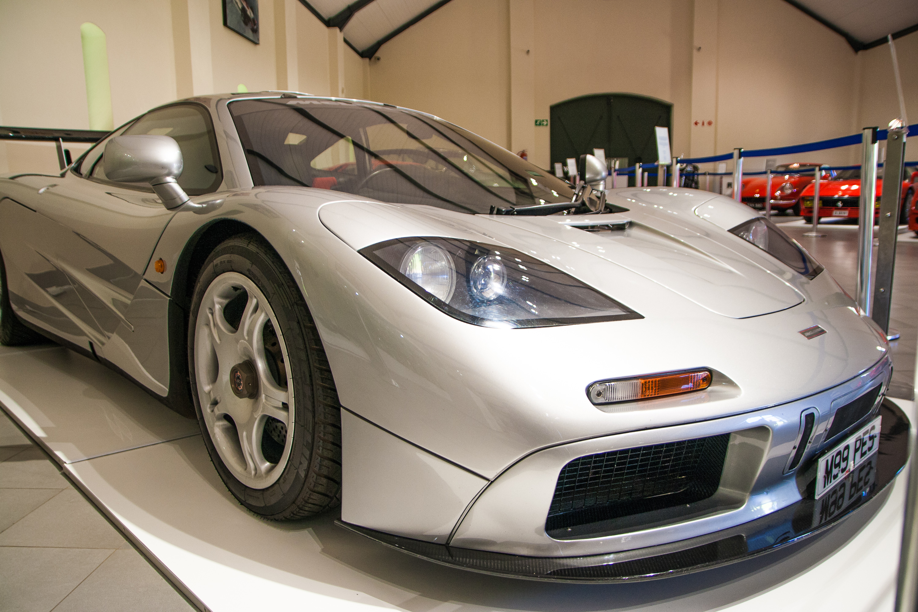 Mclaren f1 своими руками