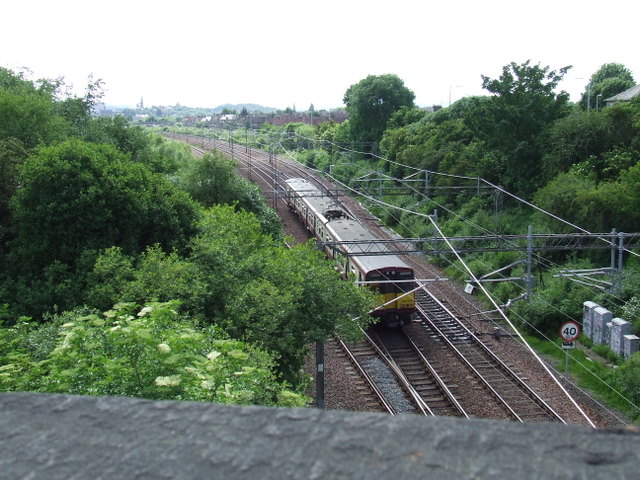 File:Arkleston Junction - geograph.org.uk - 844465.jpg