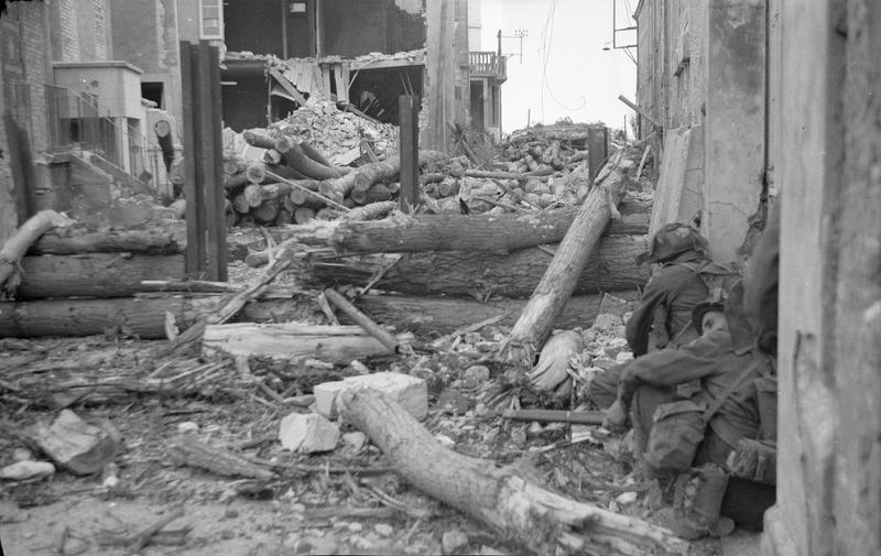 3 июня 1944. Канадская армия 1944. Пожар на Нормандии.
