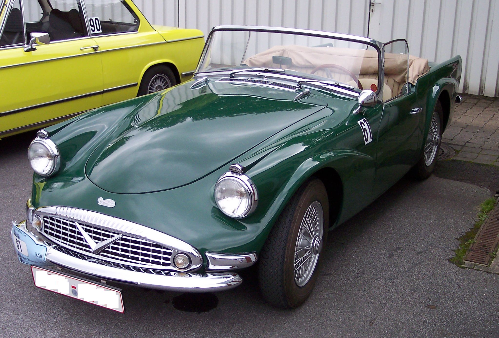 Daimler_SP250_Dart_green_vl.jpg