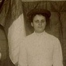 Дороти Рэдклифф, 22 декабря 1908 г. (обрезано) .jpg