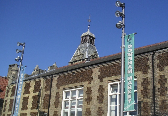 File:Downham Market Town Hall and Heritage Centre - geograph.org.uk - 544415.jpg