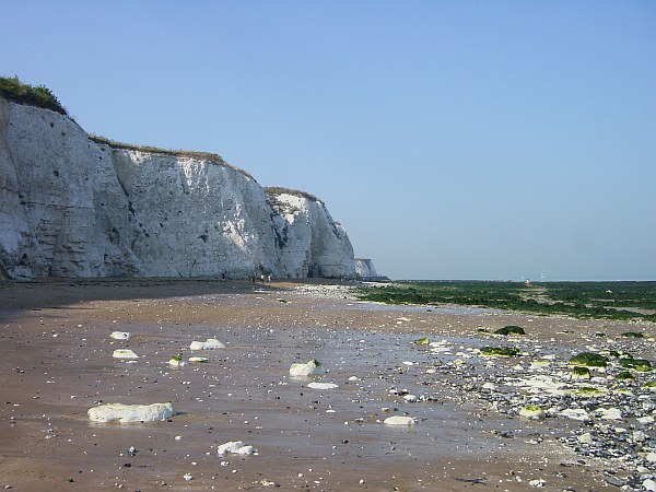 File:East Cliff Ramsgate - geograph.org.uk - 1666.jpg