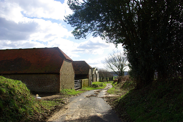 File:Farthings - geograph.org.uk - 347917.jpg