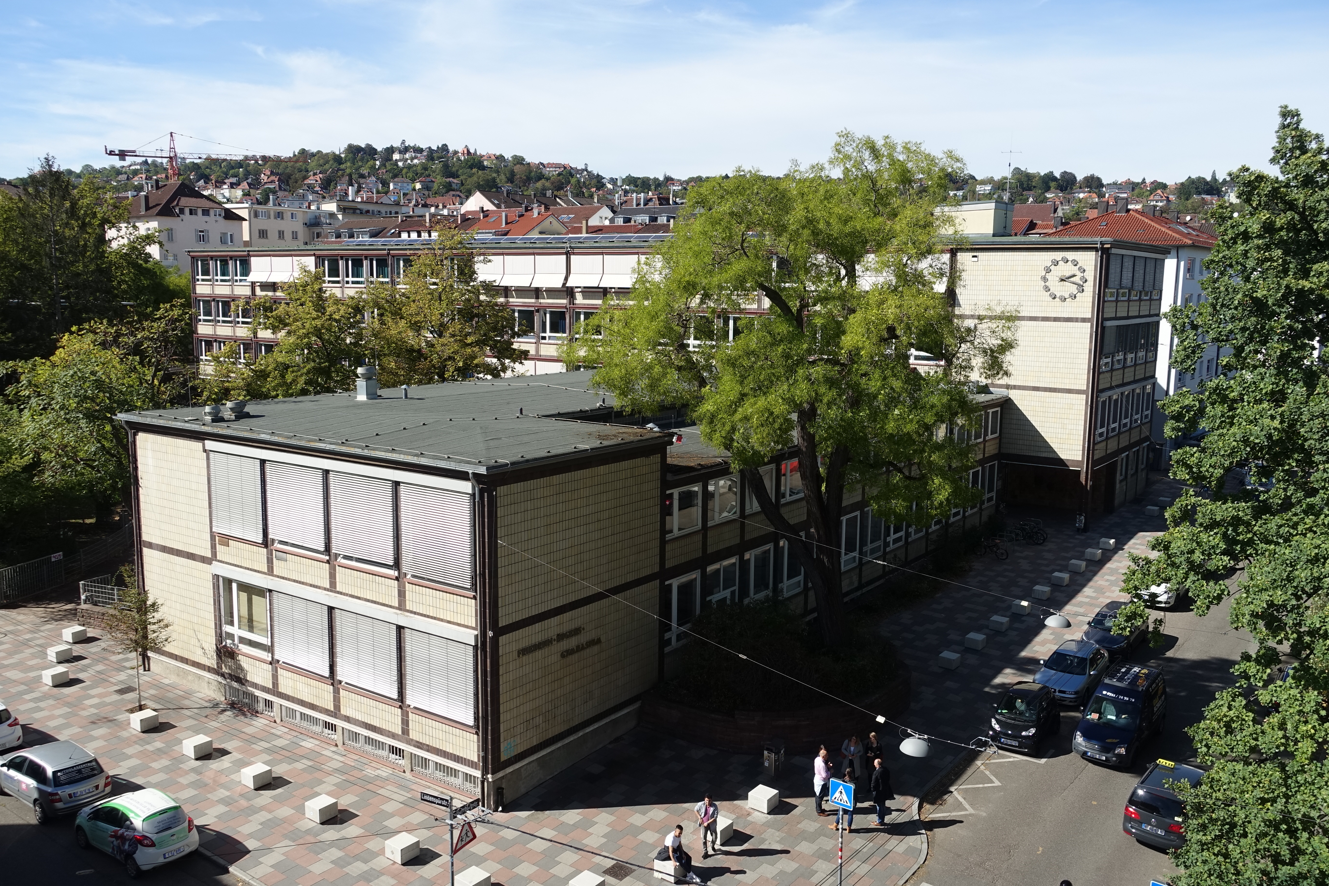 Friedrich-Eugens-Gymnasium Stuttgart, Hauptgebaeude