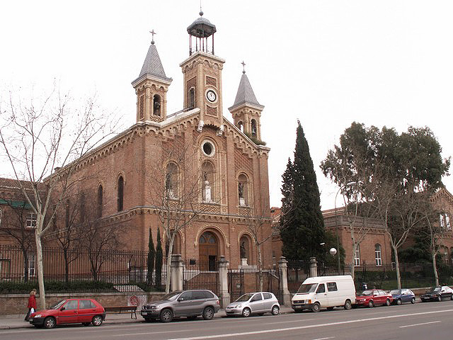 File:Hospital del Niño Jesús (Madrid) 01.jpg