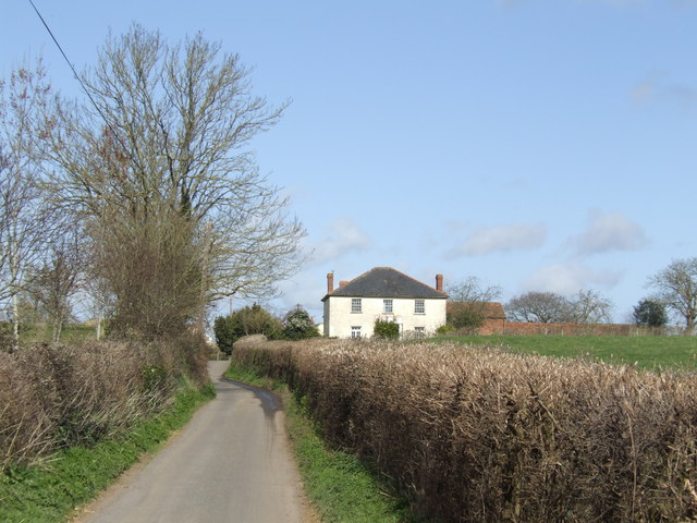 File:House on Tuckerton Lane - geograph.org.uk - 381180.jpg