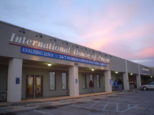 The International House of Prayer in Kansas City, MO, a 24-7 prayer house Ihop.jpg