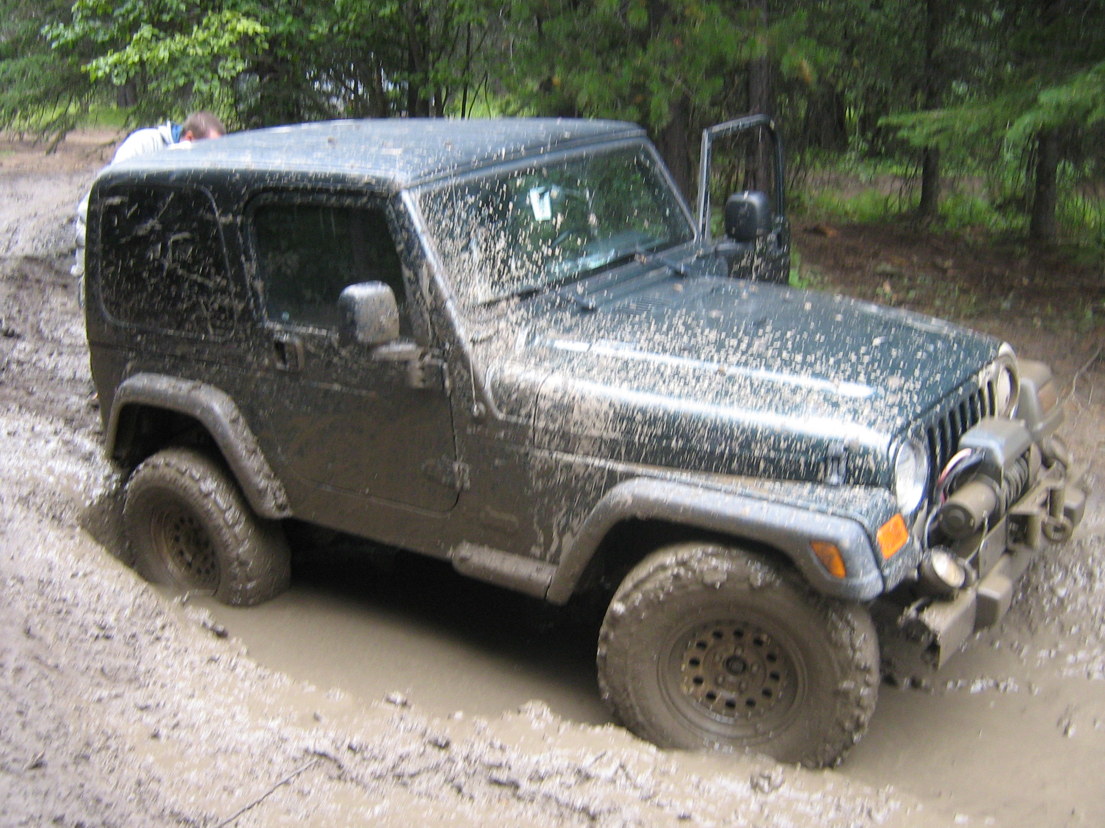 File:Jeep Wrangler in mud (2820337710).jpg - Wikimedia Commons