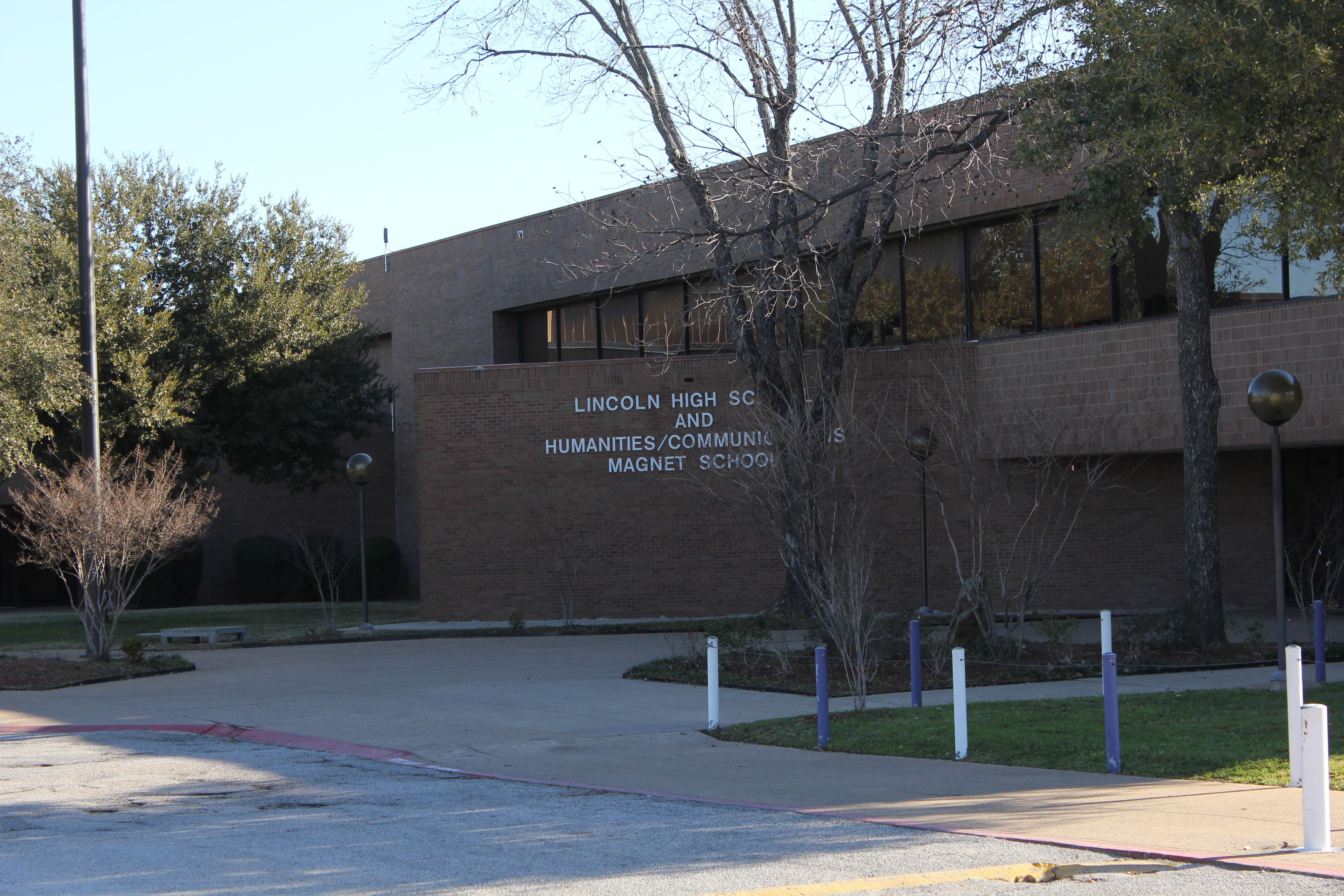 File:Lincoln High School (Dallas, TX).JPG - Wikipedia, the free