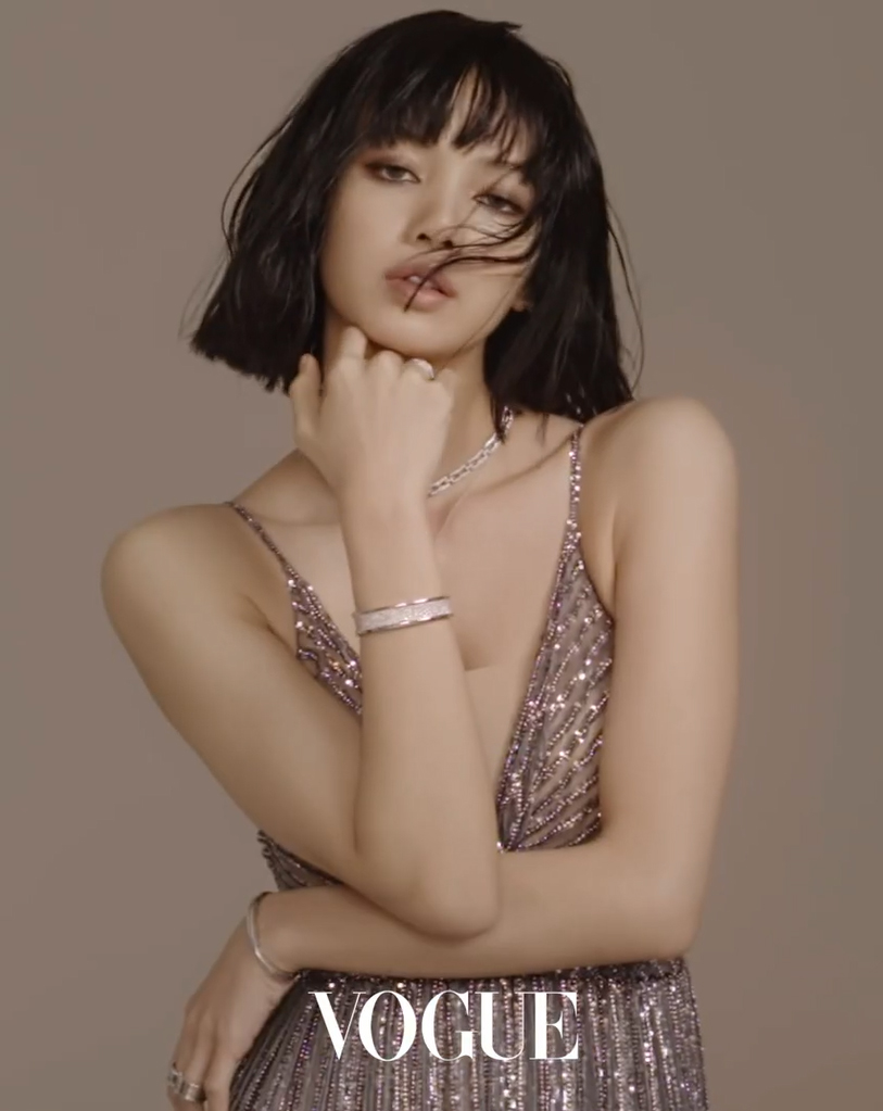 File:Lisa for Vogue Taiwan June 2021 (16).jpg - 维基百科，自由的