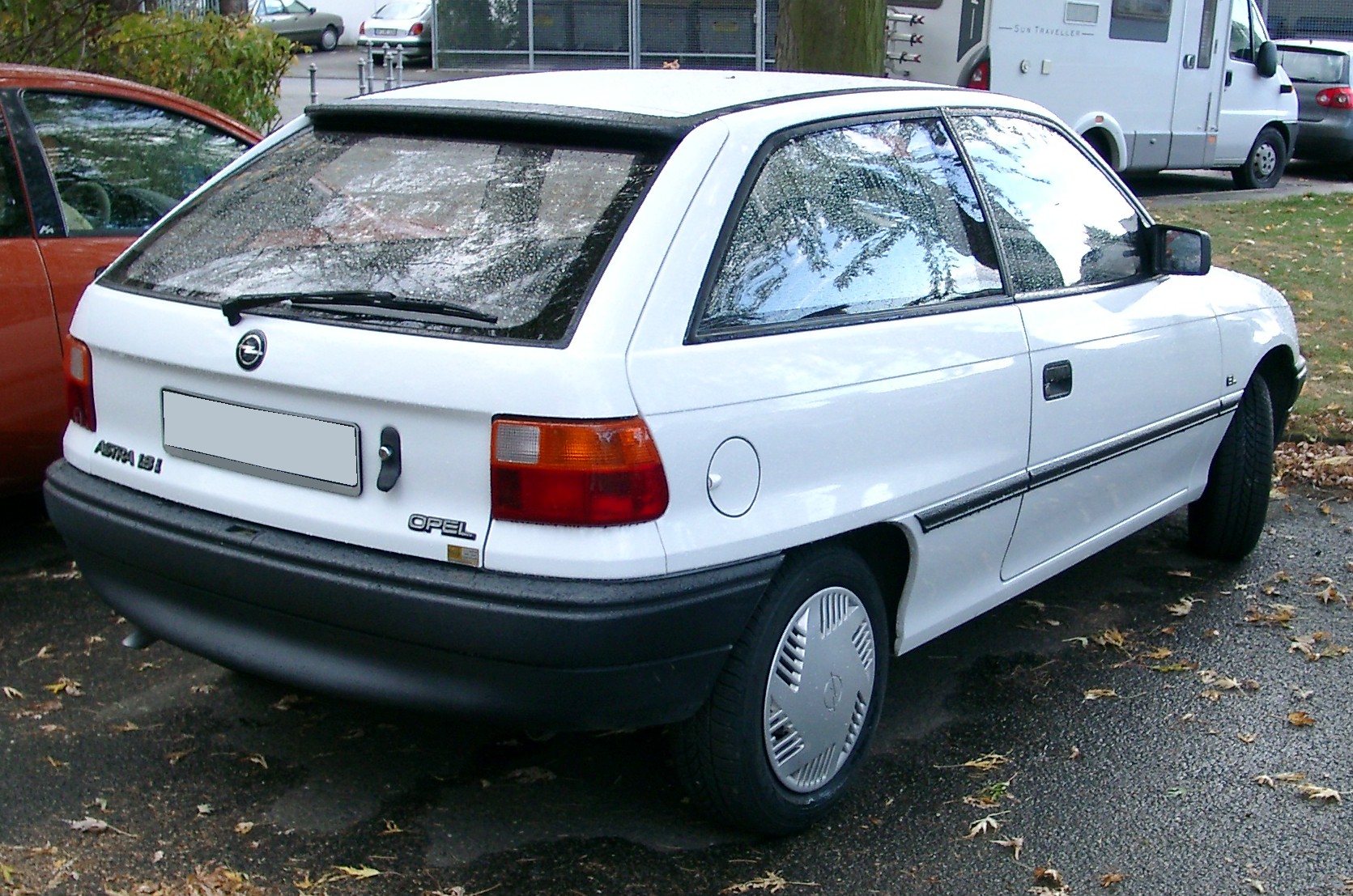 File:Opel Astra G Classic.jpg - Wikimedia Commons