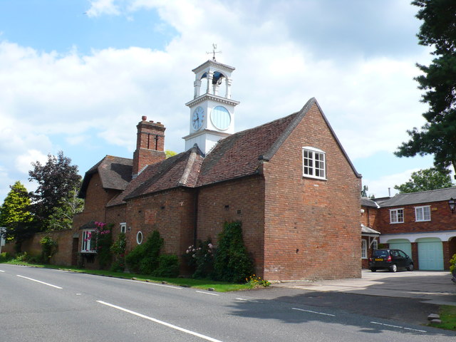 Stables and Clock Tower Barford Hill - geograph.org.uk - 2826647