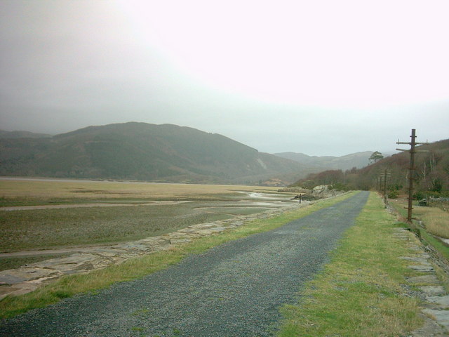 File:The Mawddach Walk. - geograph.org.uk - 235167.jpg