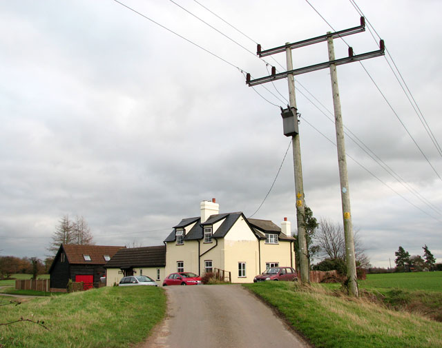 File:The Waveney Valley Line - a former crossing keeper's cottage - geograph.org.uk - 1598757.jpg