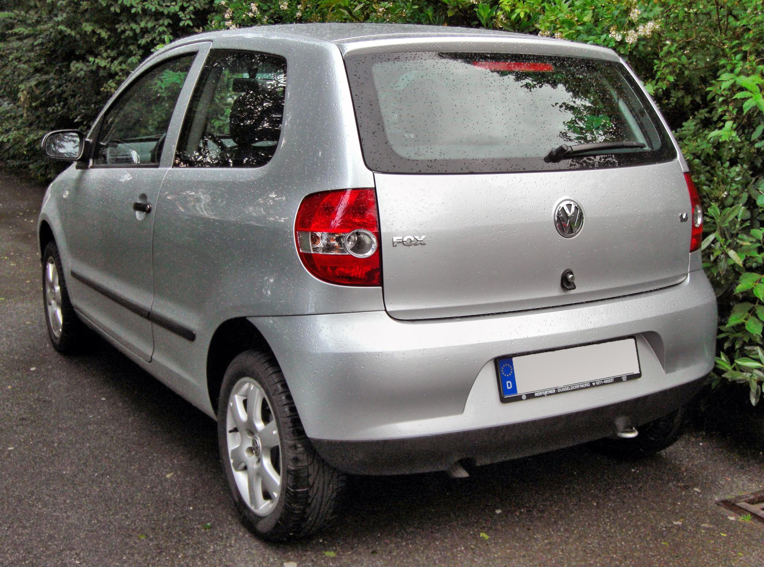 File:VW Fox Style rear 20100425.jpg - Wikipedia