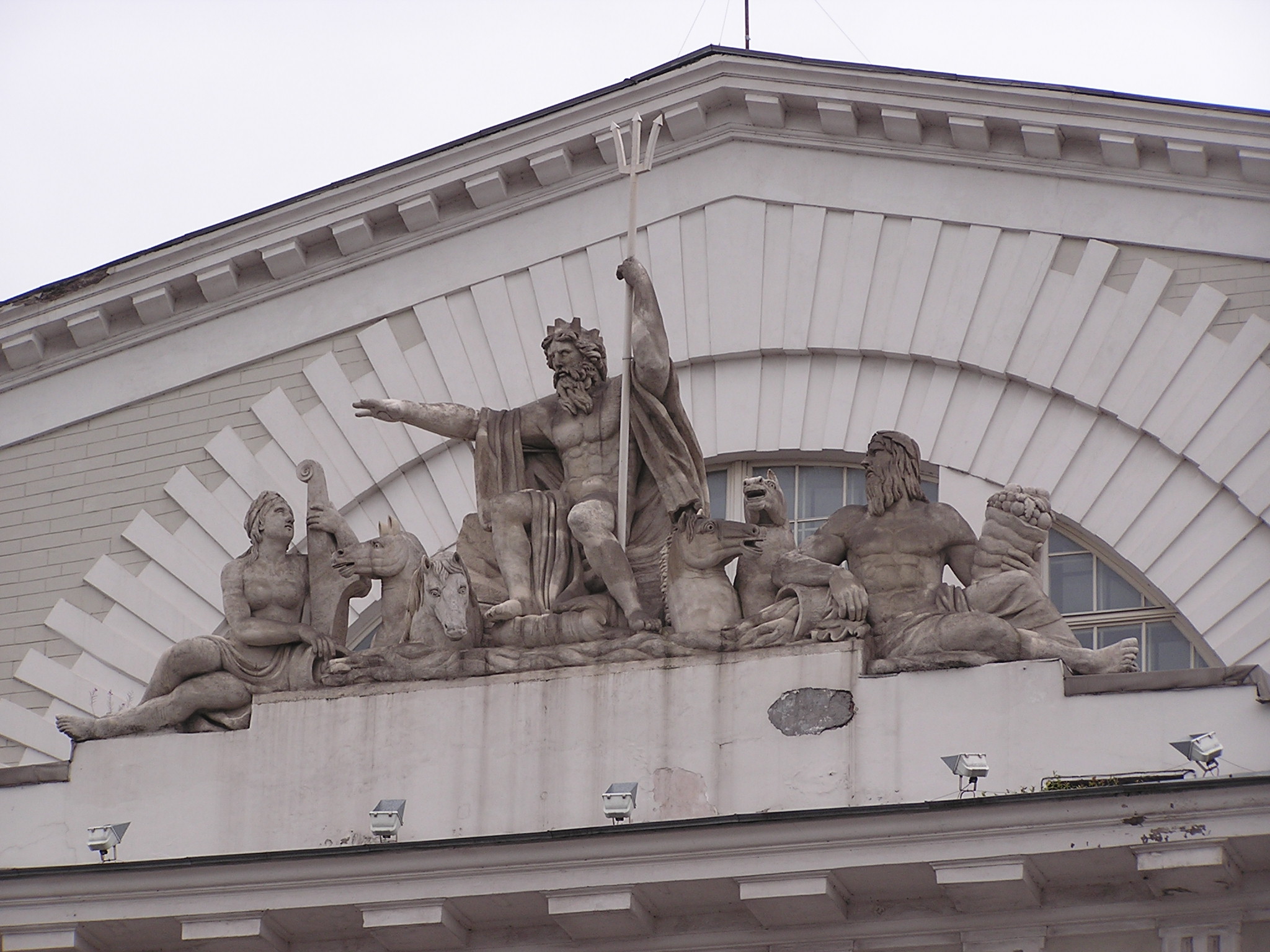 здание фондовой биржи в санкт петербурге