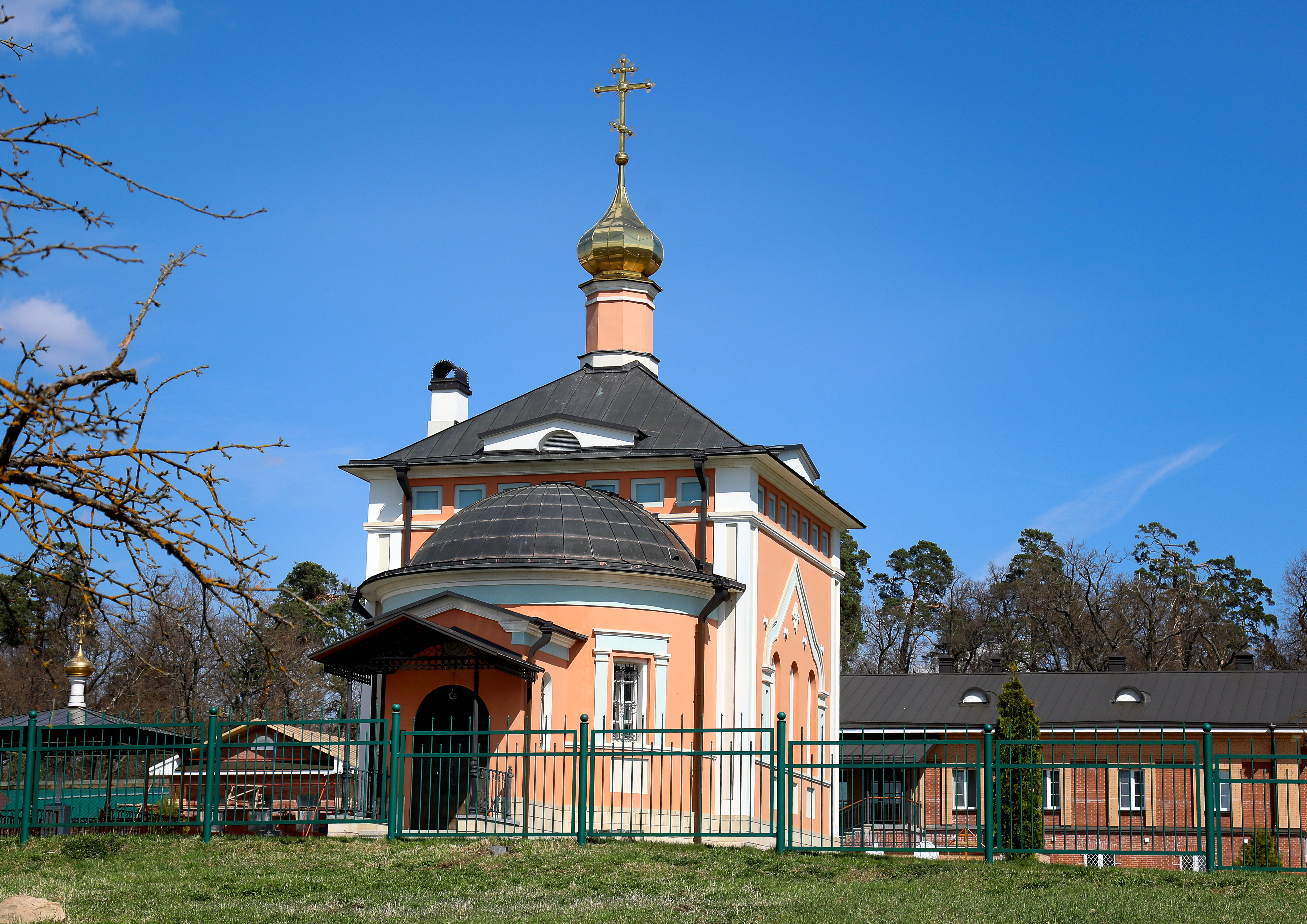 Храм Преображения Господня Оптина пустынь святыни