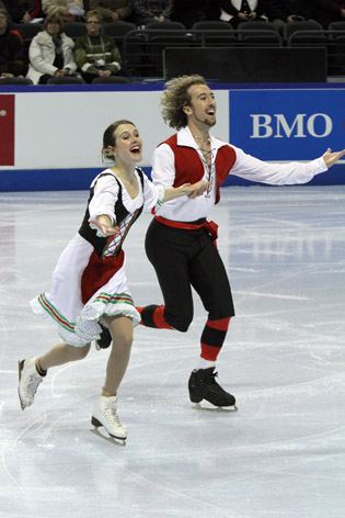 File:2010 Canadian Championships Dance - Allie Hann-McCurdy - Michael Coreno - 5865a.jpg