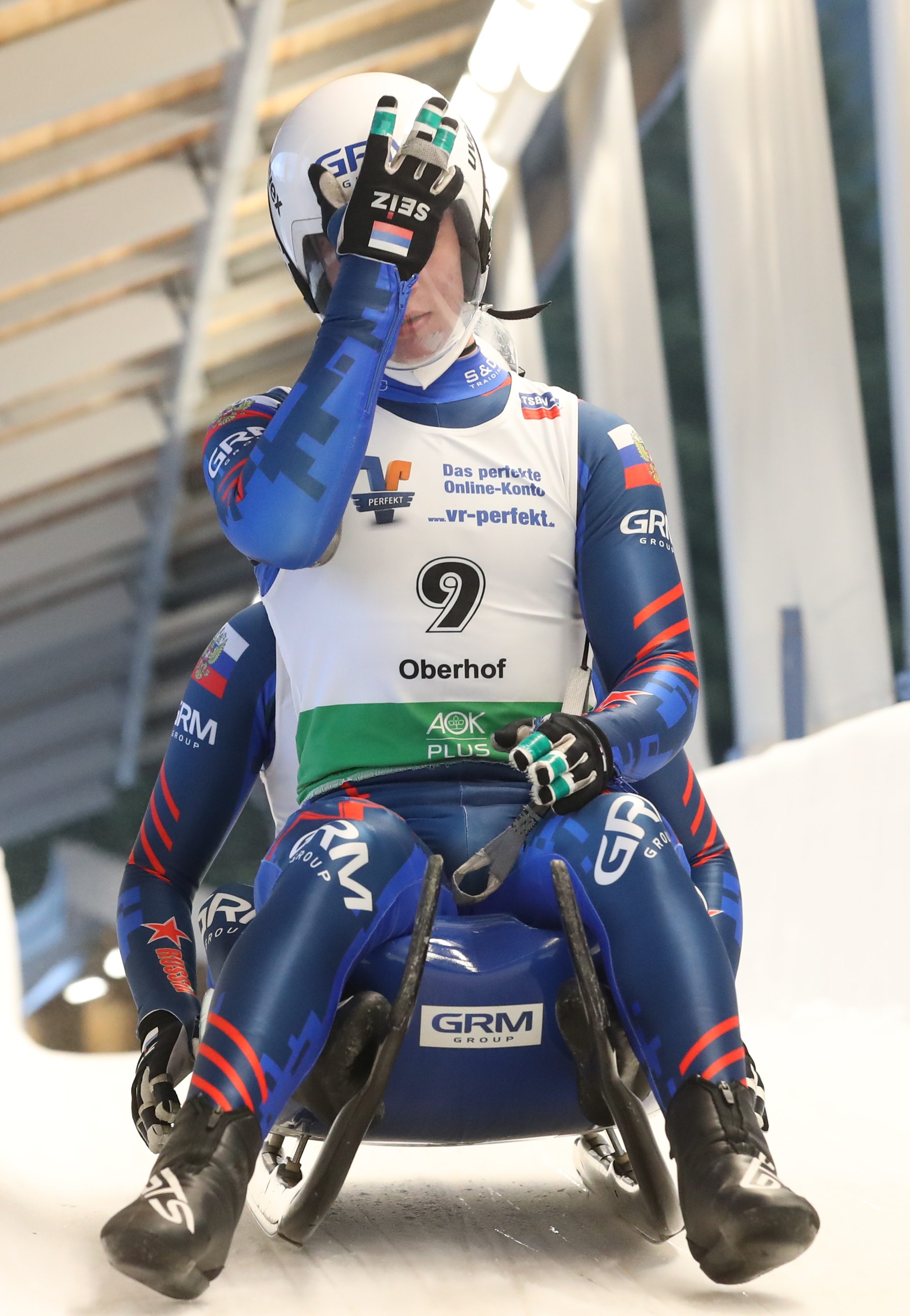 File2021-12-17 Mens Doubles Juniors at 4th Juniors and Youth A Luge World Cup in Oberhof by Sandro Halank–083.jpg