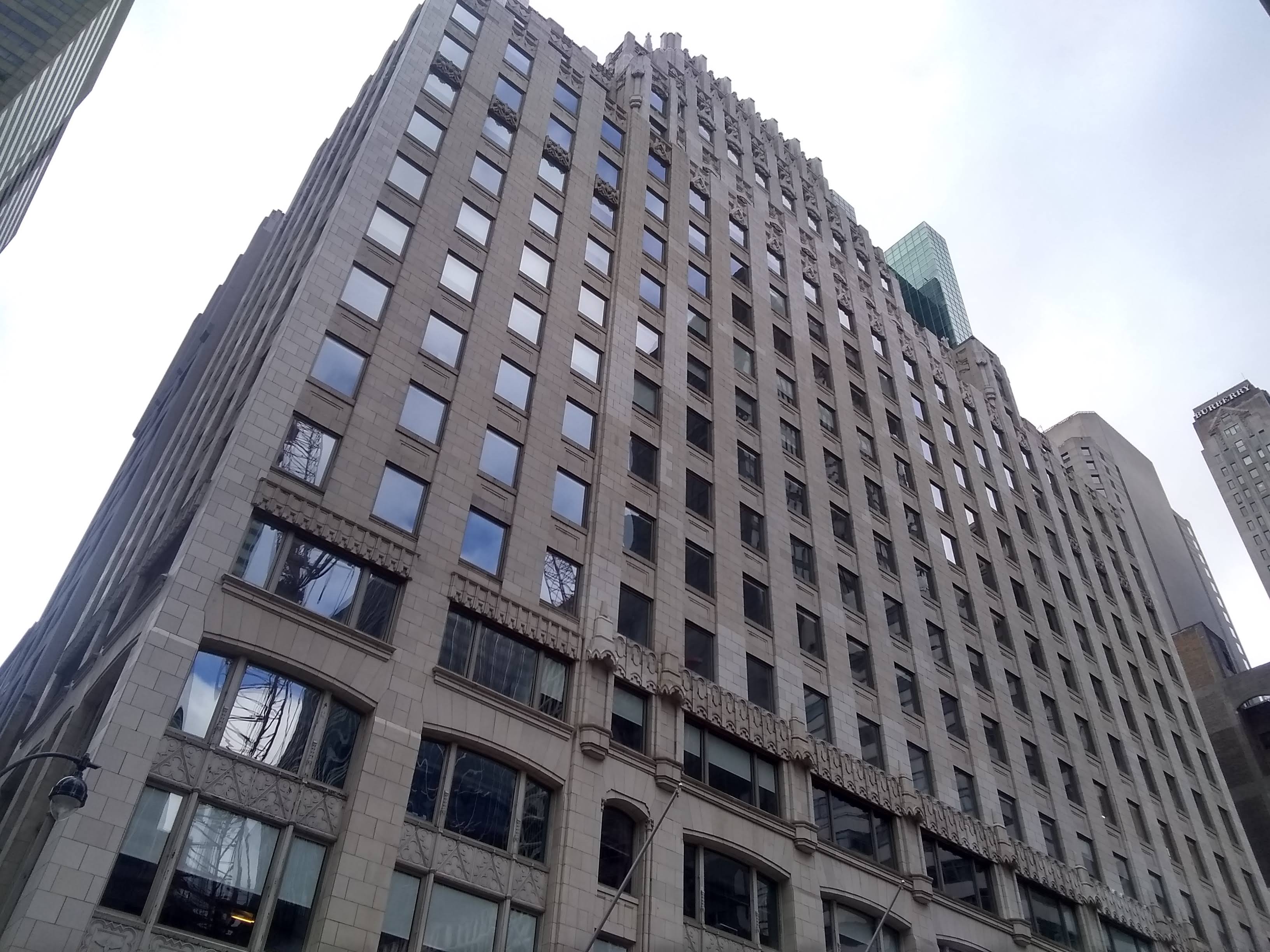 File:400 Madison Avenue Mar 2021  - Wikimedia Commons