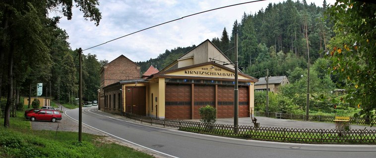 File:Bad Schandau- Blick auf das Depot der Kirnitzschtalbahn - geo.hlipp.de - 21002.jpg