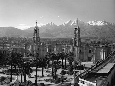 File:Cathedral of Arequipa in 1884.jpg