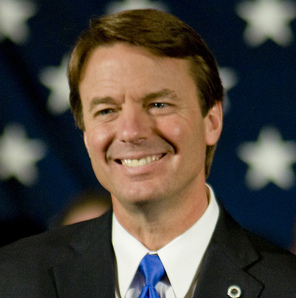 File:John Edwards in Portsmouth (2).jpg