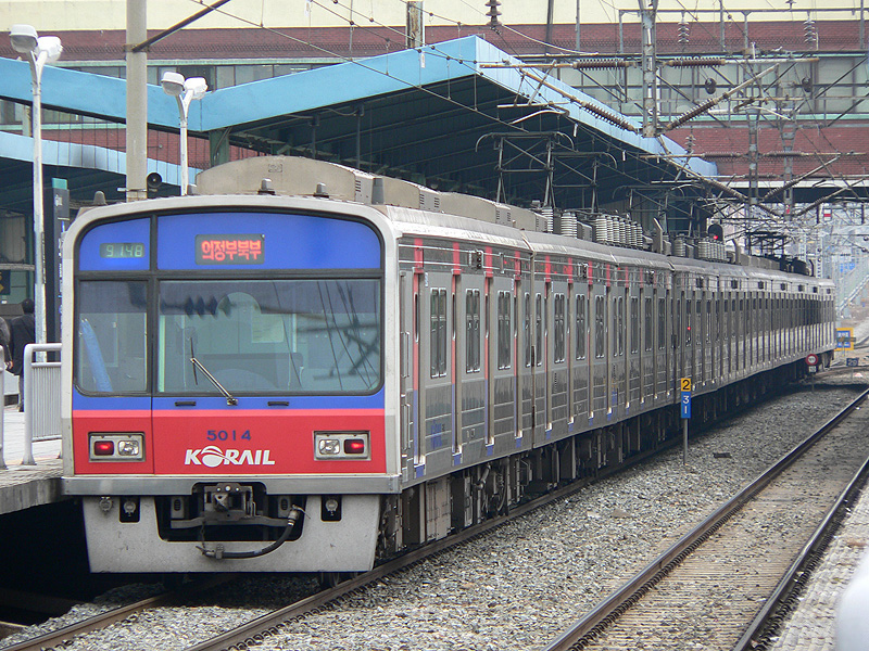 File:KORAIL EMU5000 1st.jpg