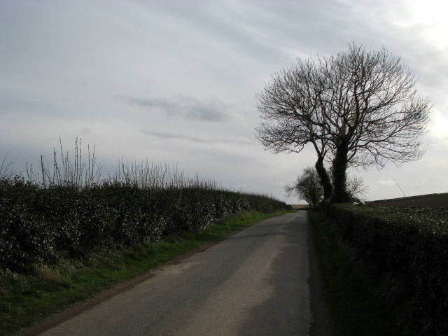 File:Kylestone Road, near Portavo - geograph.org.uk - 702800.jpg