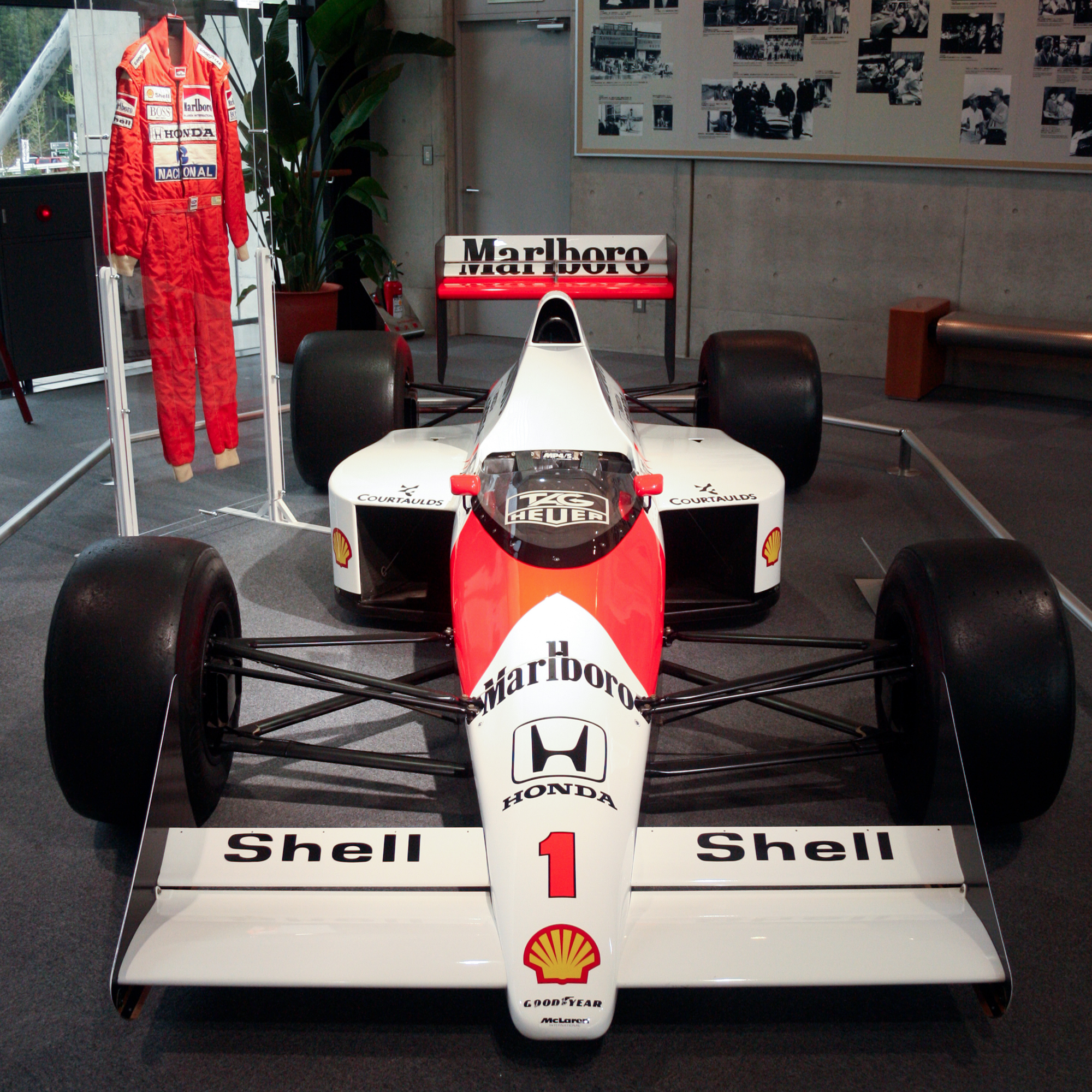 File:McLaren MP4-5 (Senna) front Honda Collection Hall.jpg