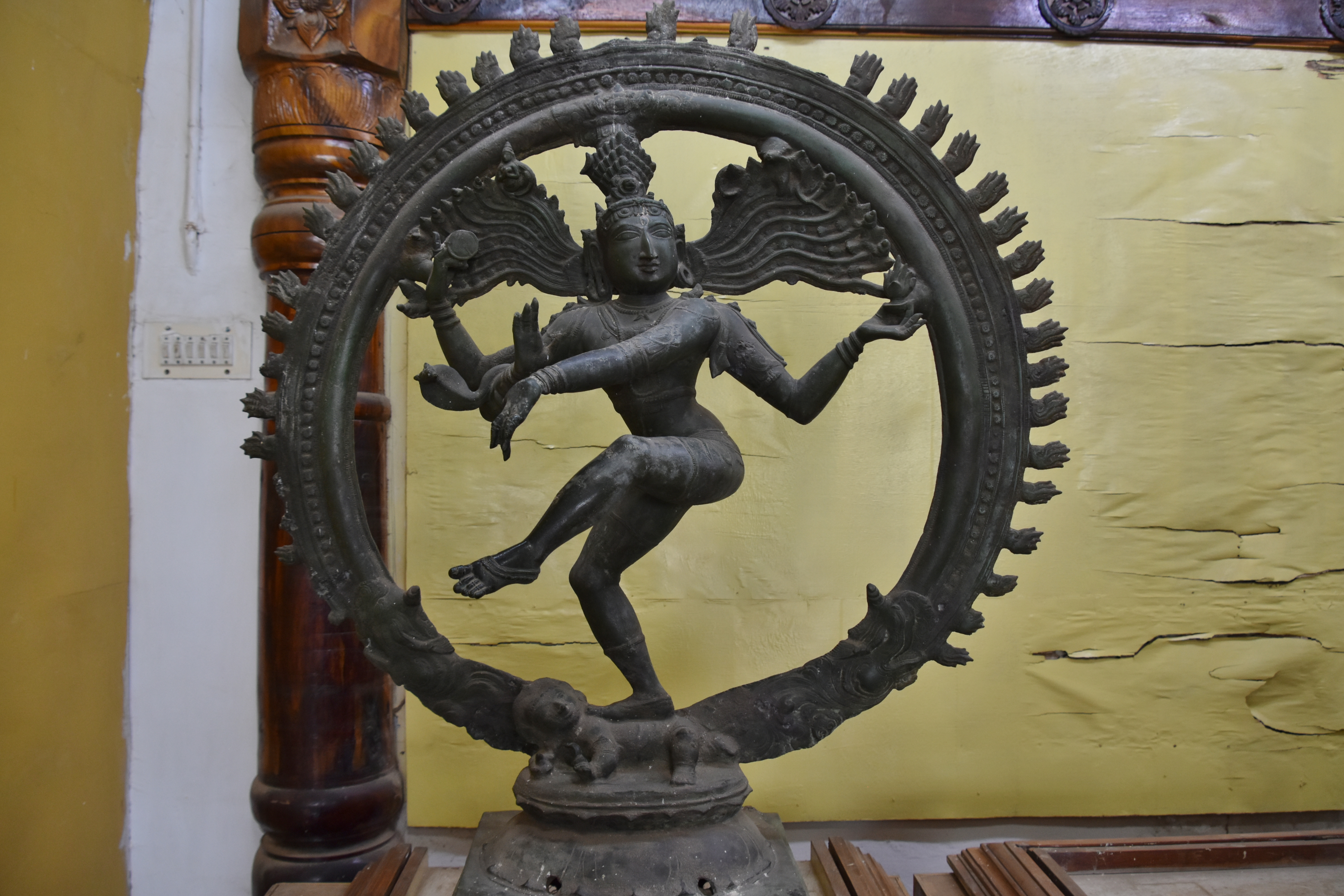 NATARAJ STATUES – AGARWAL CRAFT PALACE