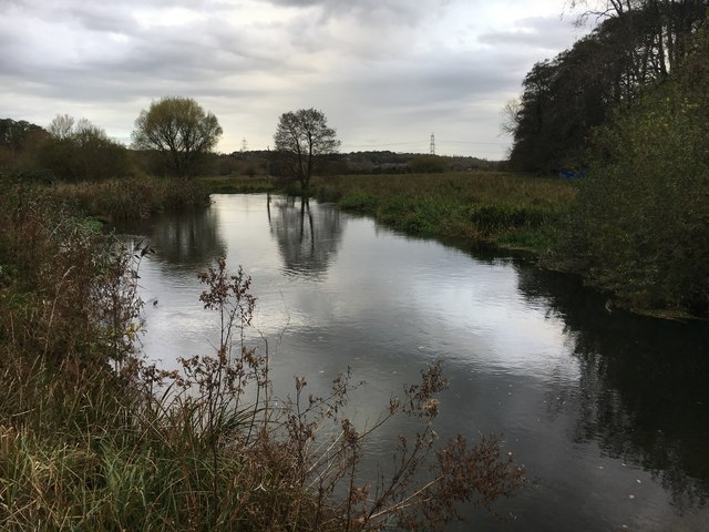 File:River Itchen - geograph.org.uk - 5656512.jpg