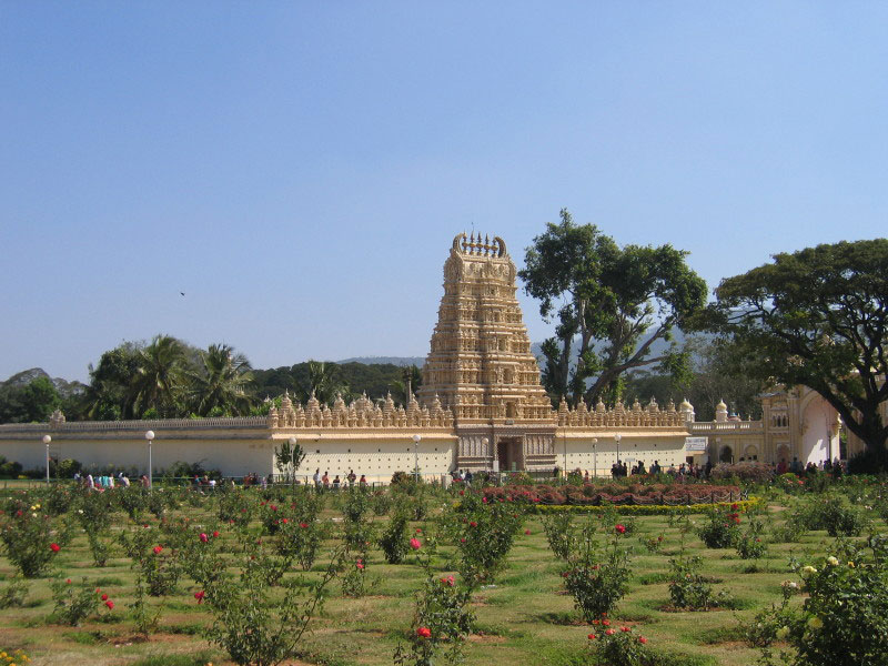 File:Temple-at-mysore-palace.jpg