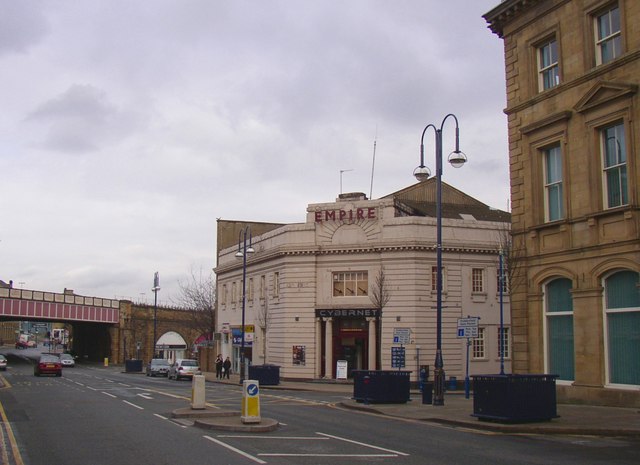 File:The Empire, John William Street, Huddersfield - geograph.org.uk - 346606.jpg