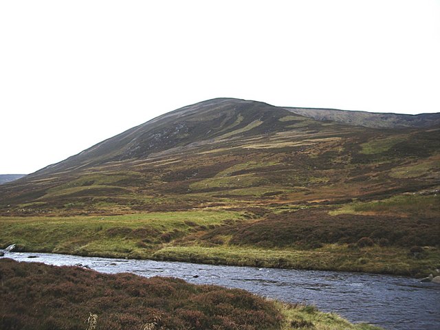 File:View across Water of Clunie - geograph.org.uk - 1559969.jpg