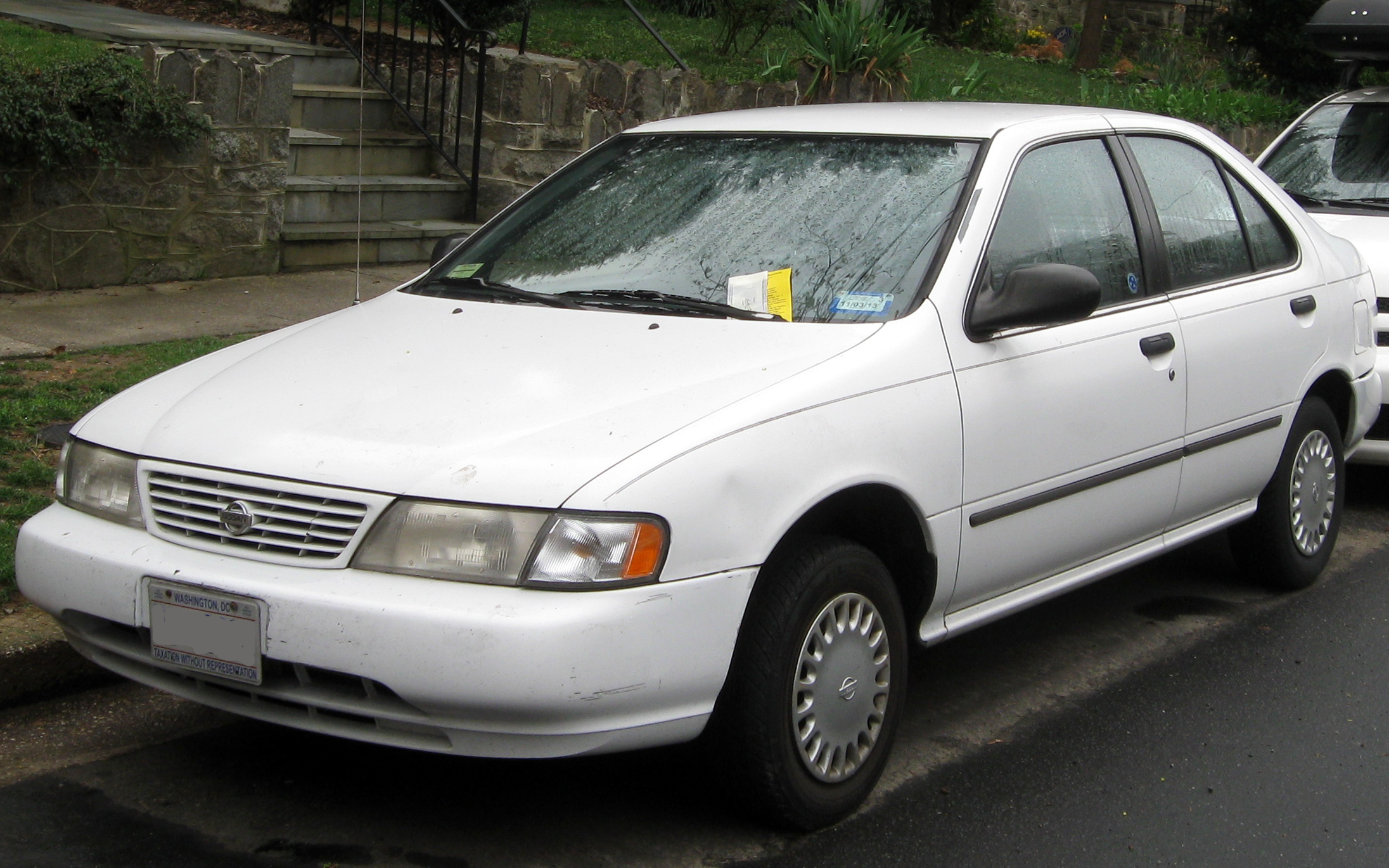 File:19951997 Nissan Sentra  03212012.JPG  Wikimedia Commons