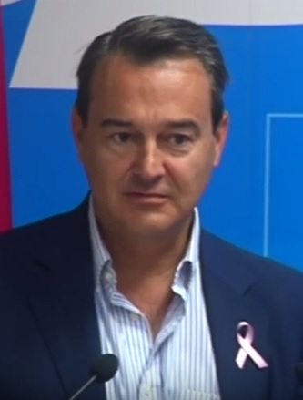 File:Agustín Conde 2013.jpg