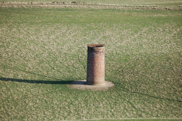 File:Air shaft - geograph.org.uk - 765213.jpg