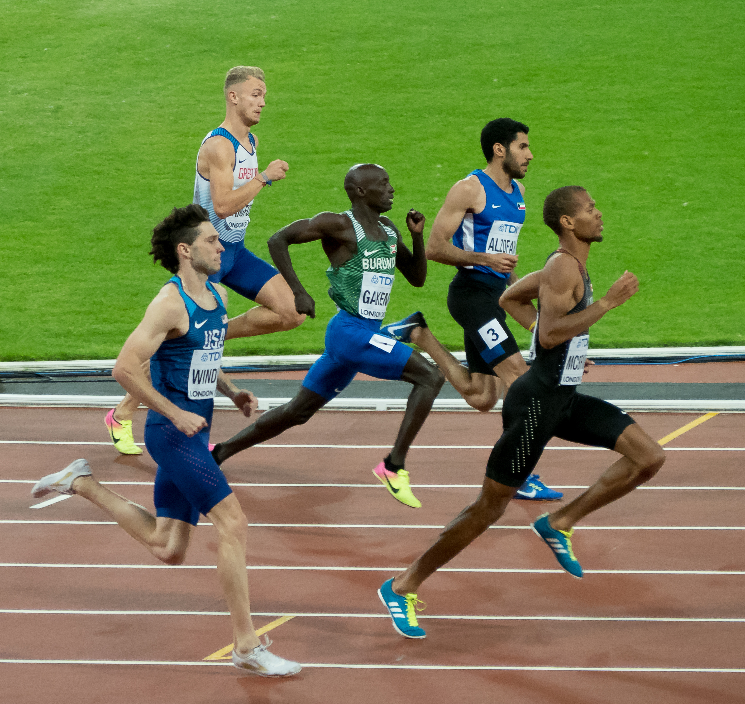 Athletics (36099356110).jpg. 